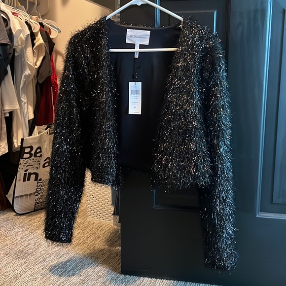 BCBGeneration Jackets & Blazers - NWT BCBGeneration Sparkly Cropped Dressy Jacket